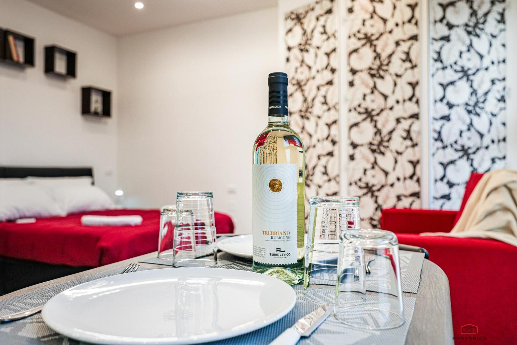 Front Station Apartment - Stazione Centrale Di โบโลญญา ภายนอก รูปภาพ