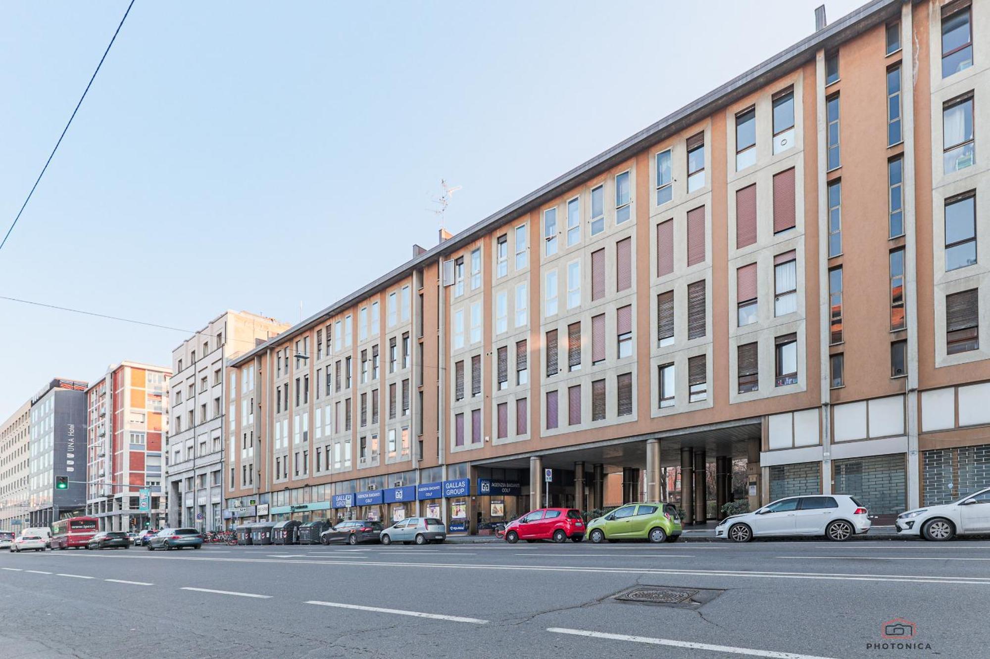 Front Station Apartment - Stazione Centrale Di โบโลญญา ภายนอก รูปภาพ