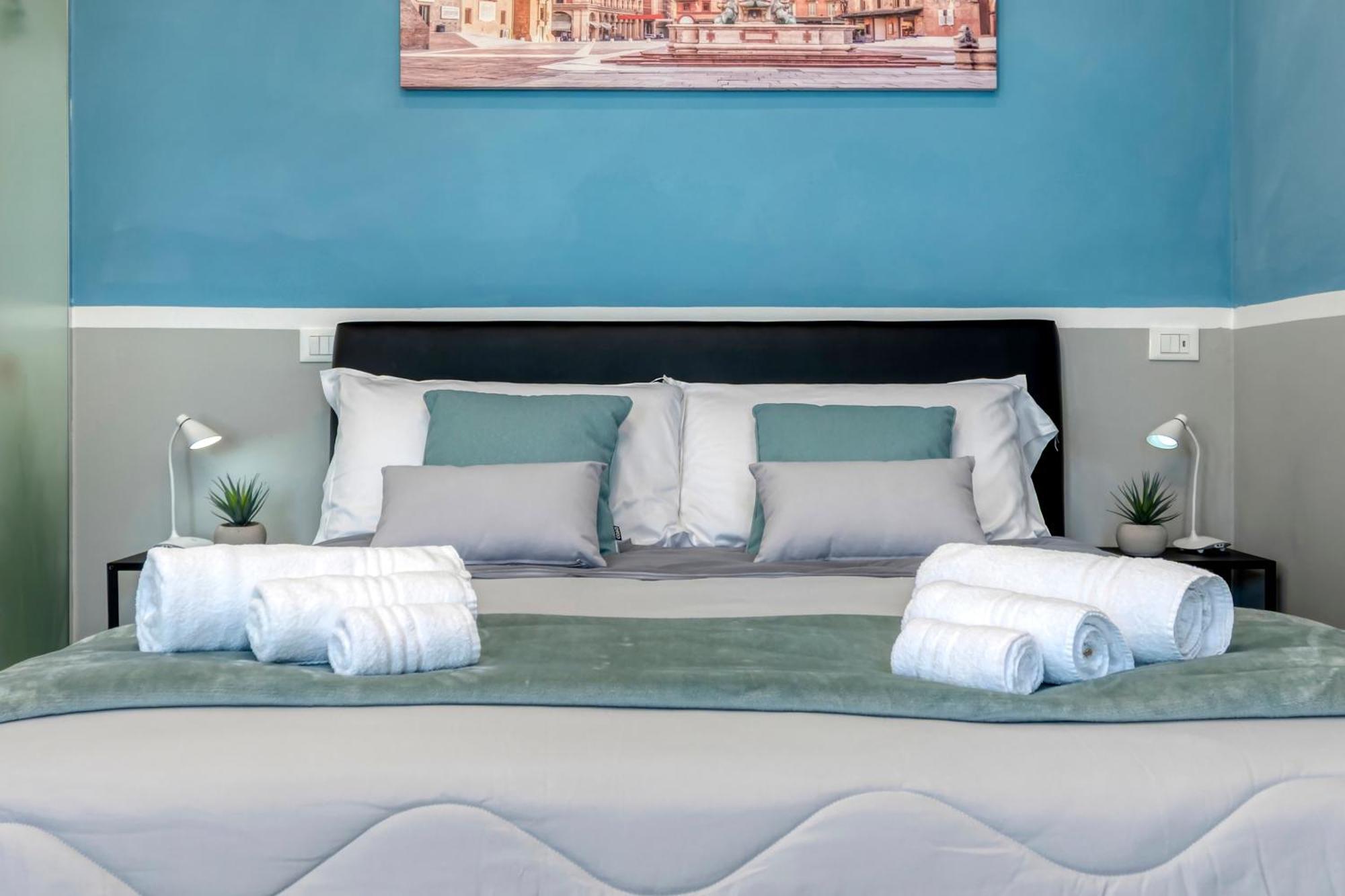 Front Station Apartment - Stazione Centrale Di โบโลญญา ภายนอก รูปภาพ