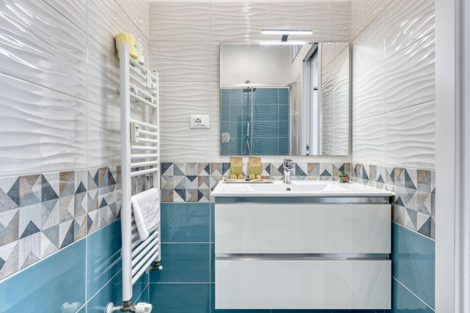 Front Station Apartment - Stazione Centrale Di โบโลญญา ภายนอก รูปภาพ